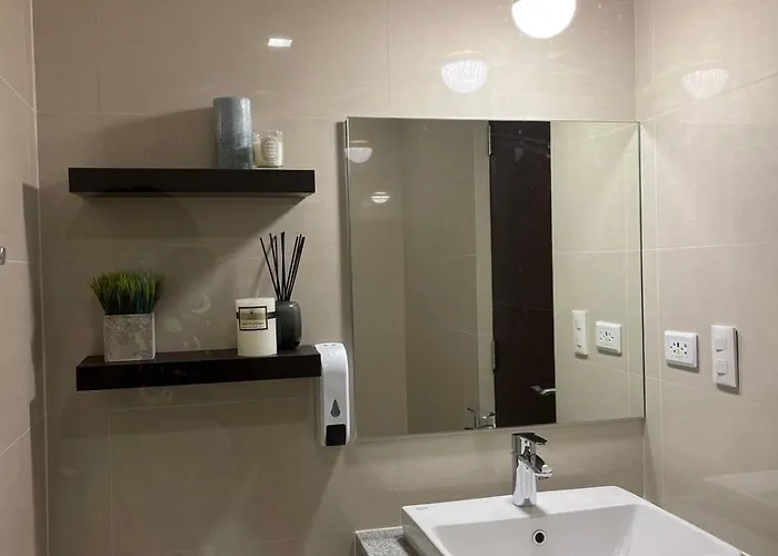 Cozy 1 Bedroom In Uptown Bgc