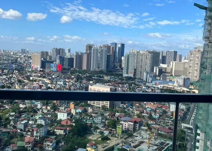 Apartment Cozy 1 Bedroom In Uptown Bgc