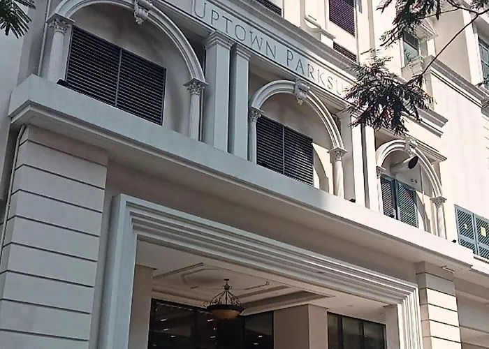 Cozy 1 Bedroom In Uptown Bgc