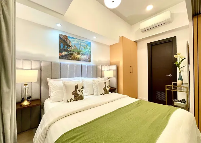 Apartment Cozy 1 Bedroom In Uptown Bgc *