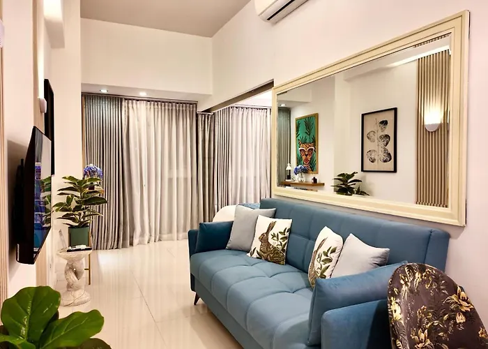 Apartment Cozy 1 Bedroom In Uptown Bgc